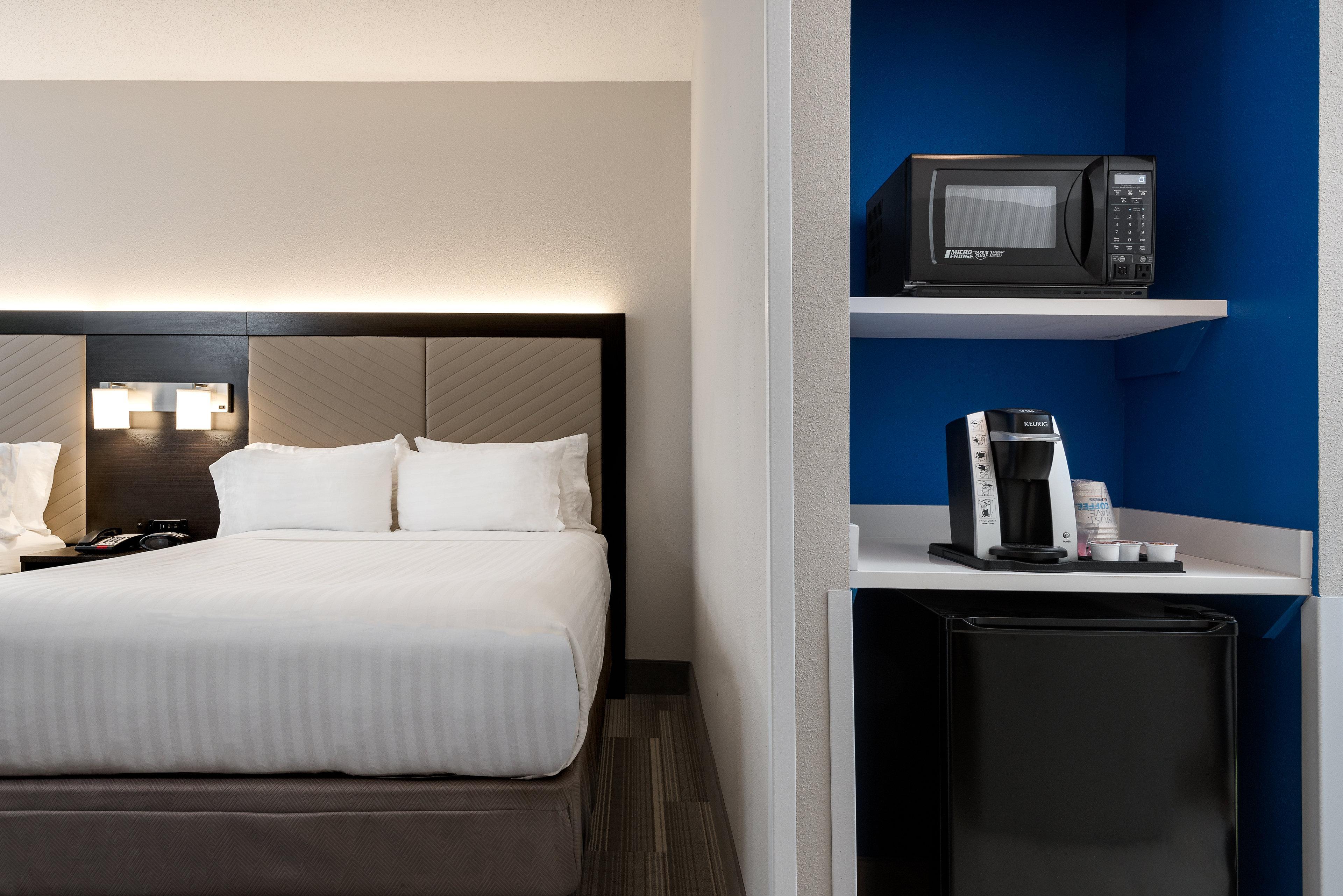 Holiday Inn Express & Suites Florence I-95 & I-20 Civic Ctr By Ihg Exterior foto