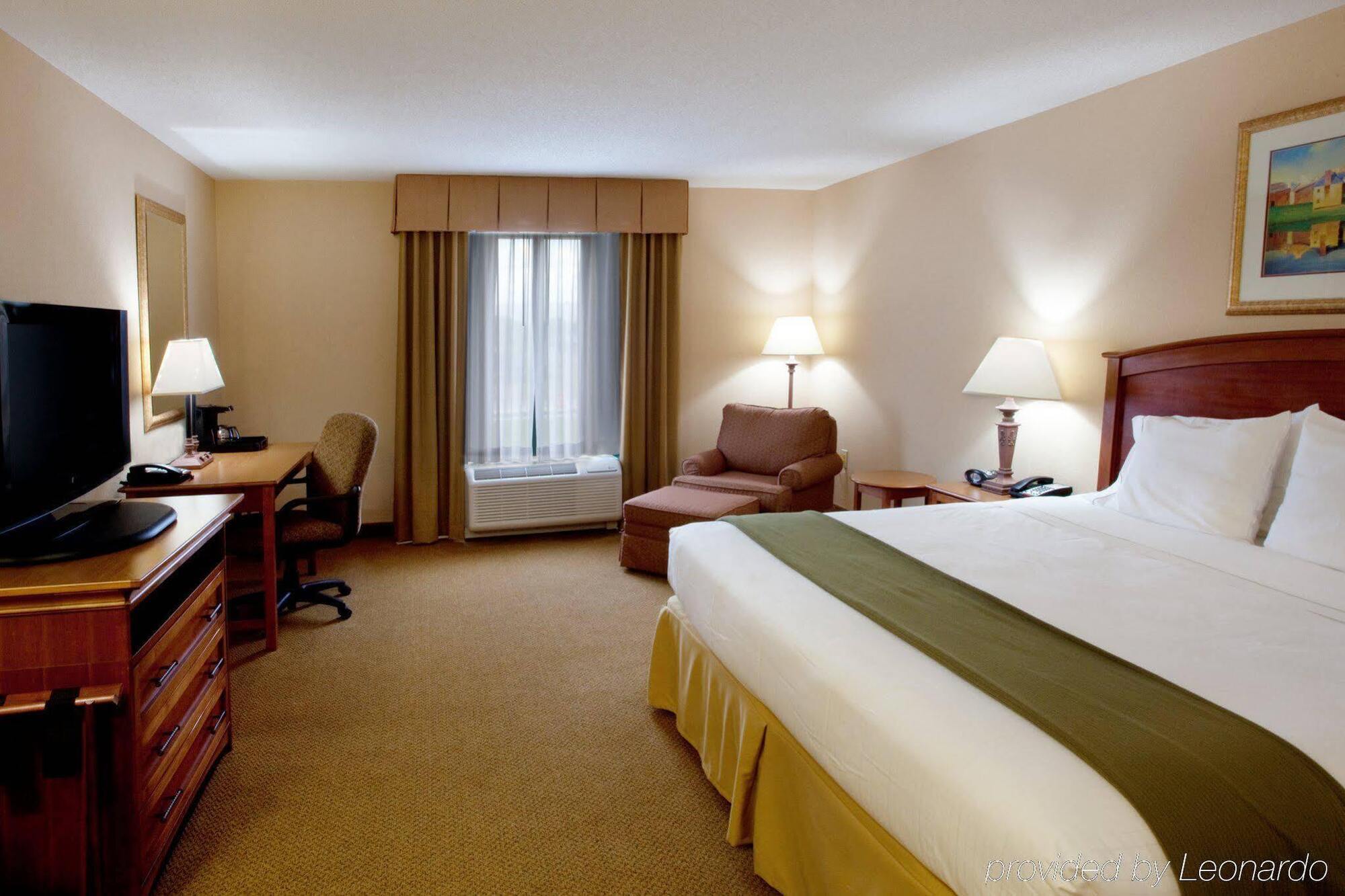 Holiday Inn Express & Suites Florence I-95 & I-20 Civic Ctr By Ihg Exterior foto